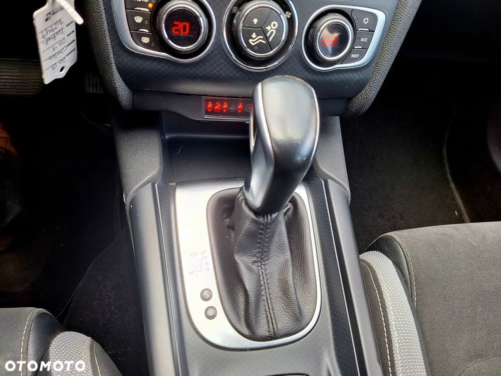 Citroën DS4 1.6 e-HDi SoChic MCP - 33