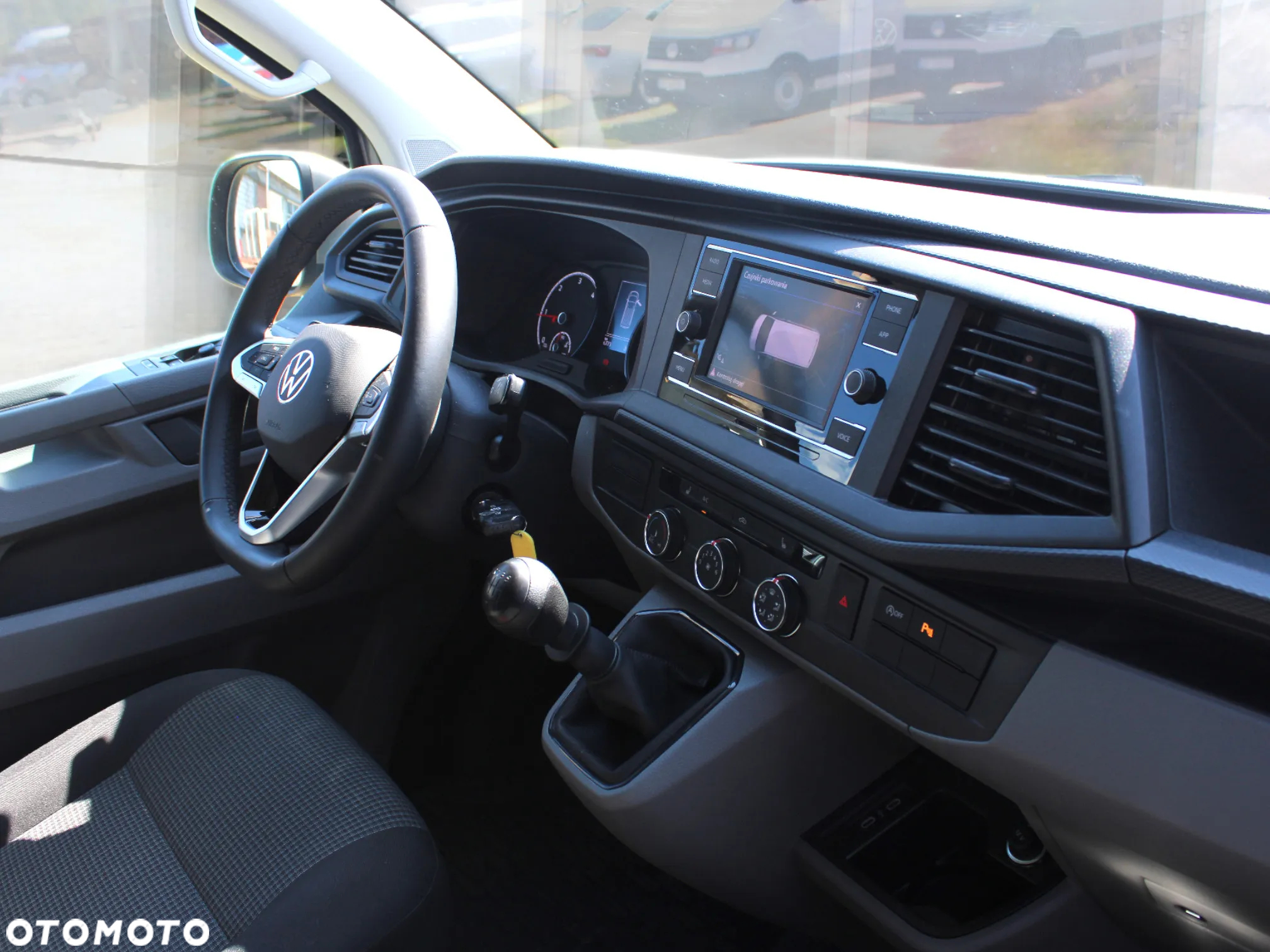 Volkswagen Transporter - 13