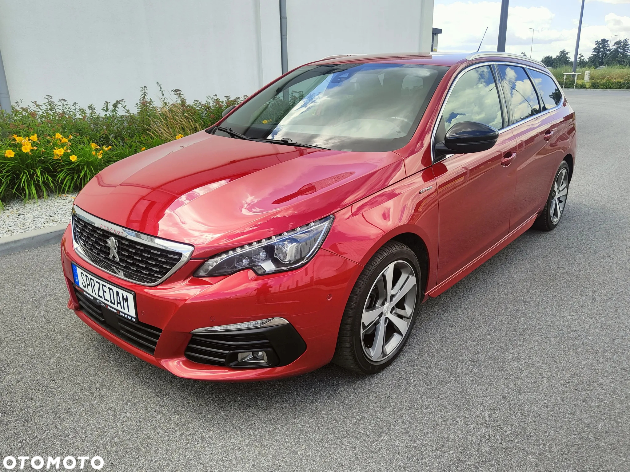 Peugeot 308 SW BlueHDi 130 EAT8 Stop & Start GT - 8