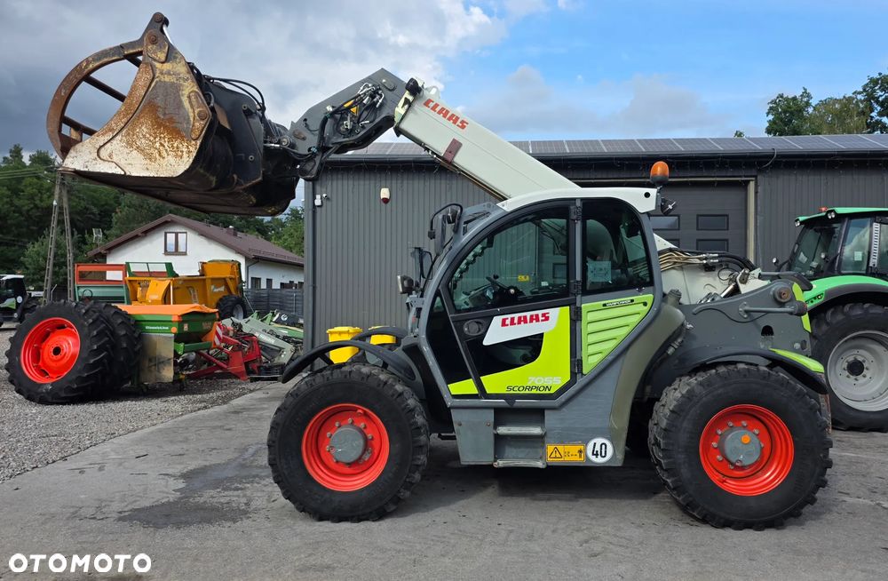 Claas Scorpion 7055 T4I  VPWR+40 - 6