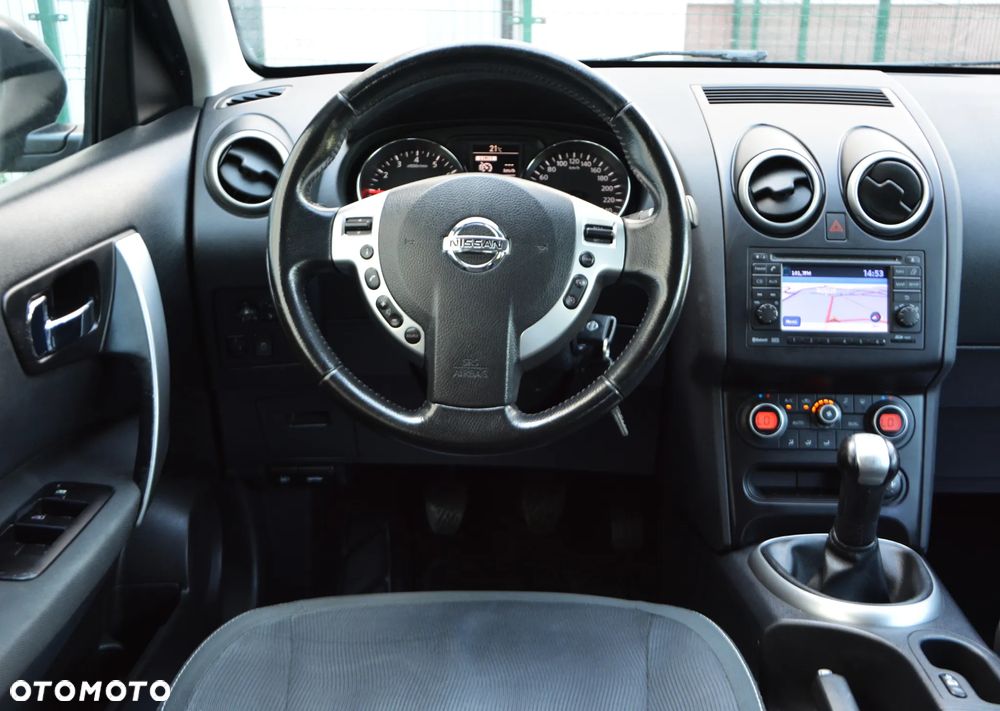 Nissan Qashqai 1.6 Tekna S/S - 26