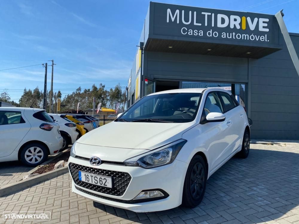 Hyundai i20 1.1 CRDi Comfort - 1