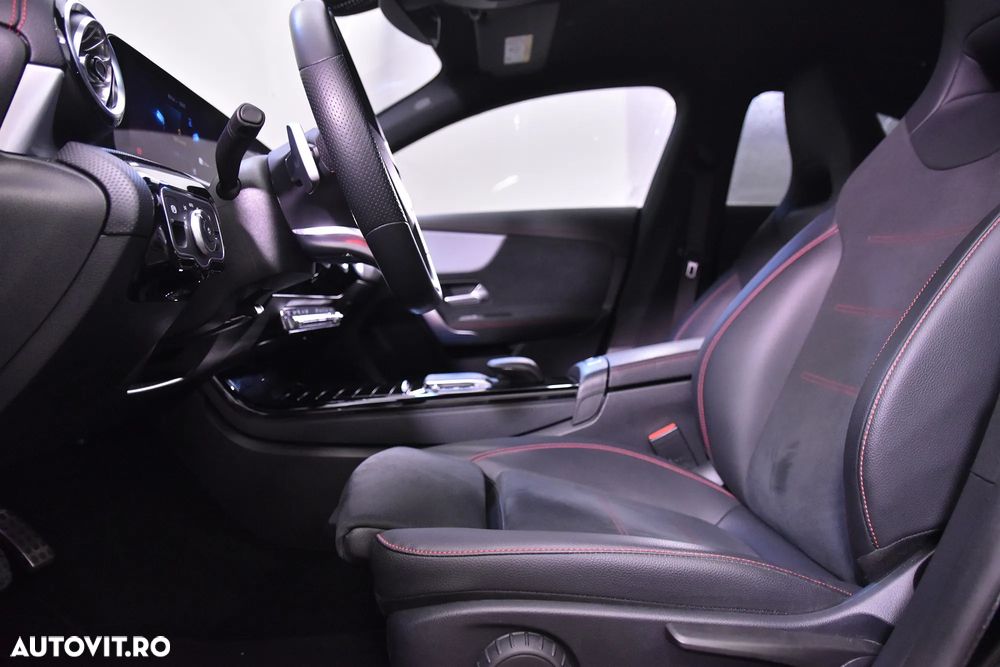 Mercedes-Benz CLA - 24
