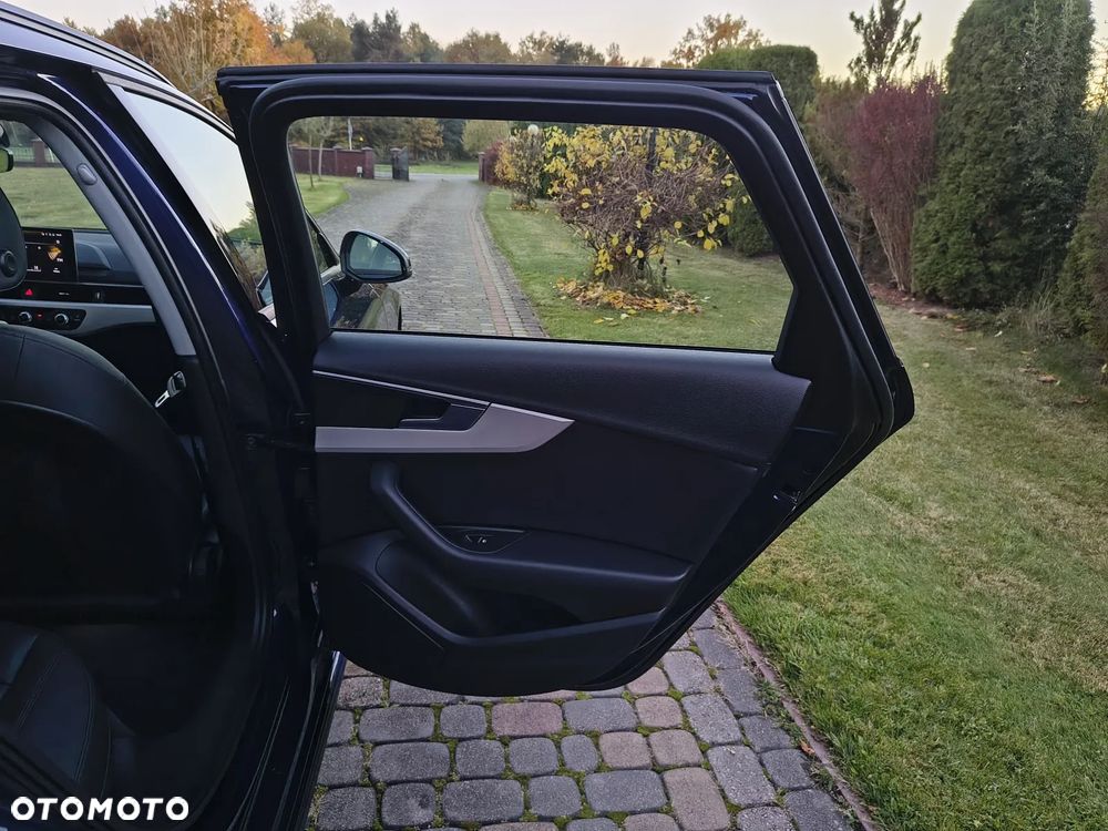 Audi A4 Avant 2.0 TDI ultra S tronic - 17