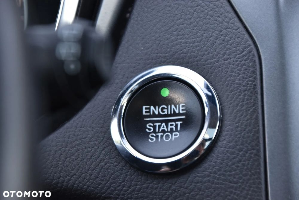 Ford Mondeo - 34