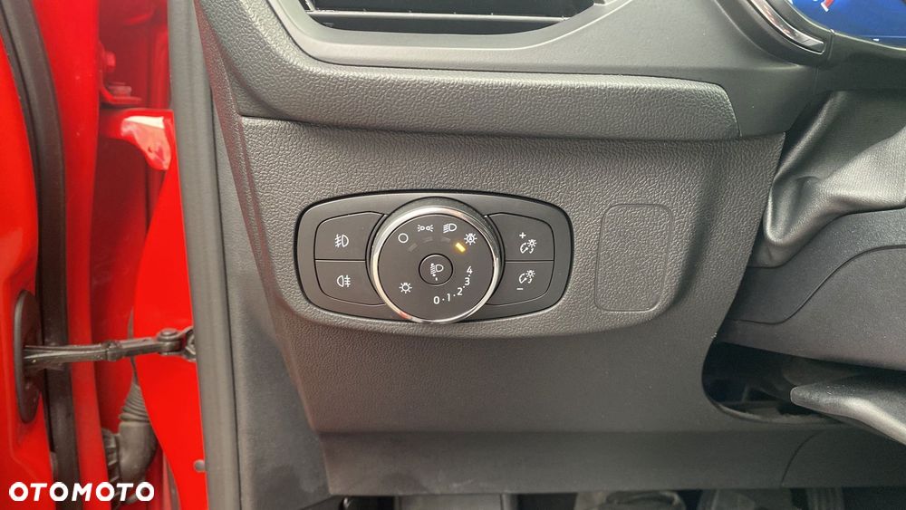Ford Focus 1.0 EcoBoost mHEV Titanium X - 23