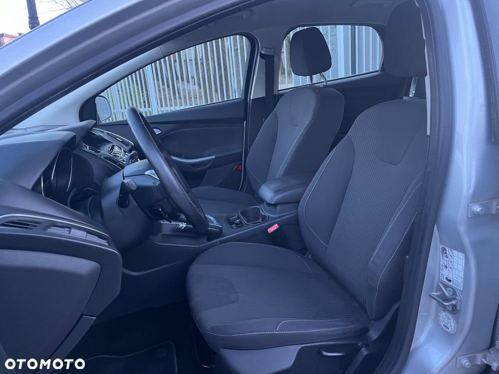 Ford Focus 1.6 EcoBoost Titanium - 22