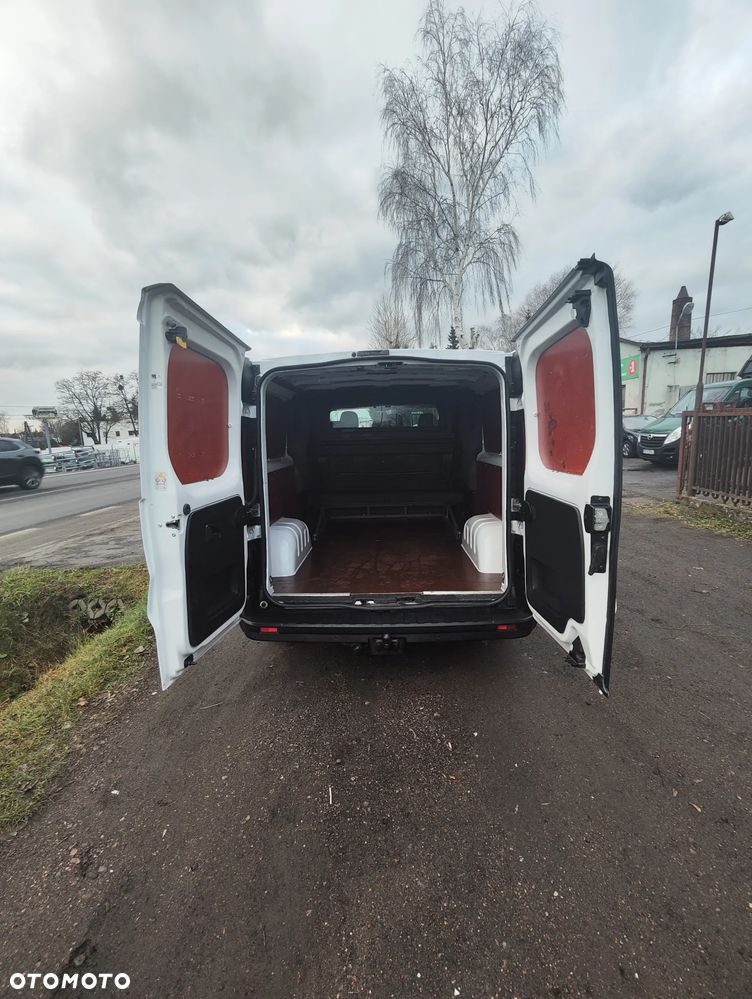 Opel Vivaro brygadówka 6osób - 9