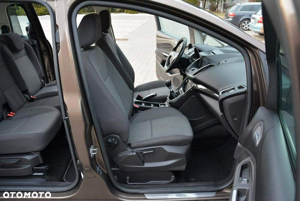 Ford Grand C-MAX Gr 2.0 TDCi Titanium ASS - 17