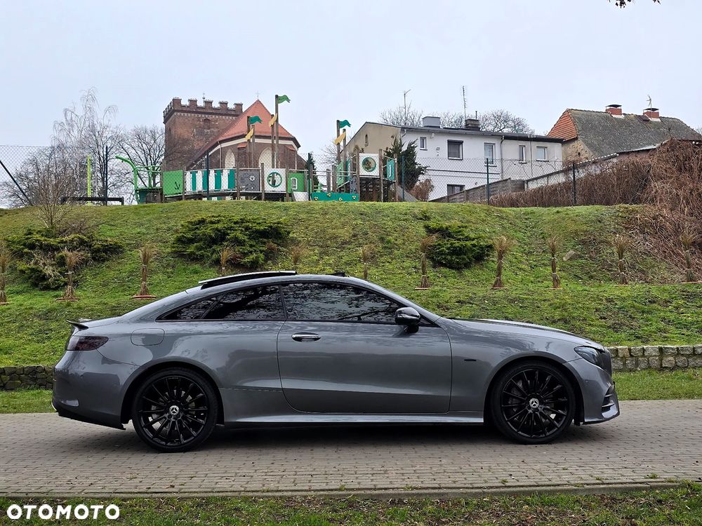 Mercedes-Benz Klasa E 350 9G-TRONIC AMG Line - 4