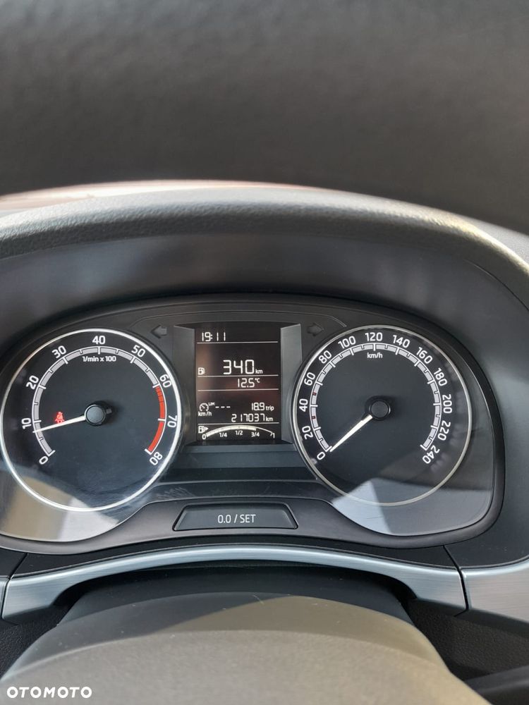 Skoda Fabia 1.0 Ambition - 6