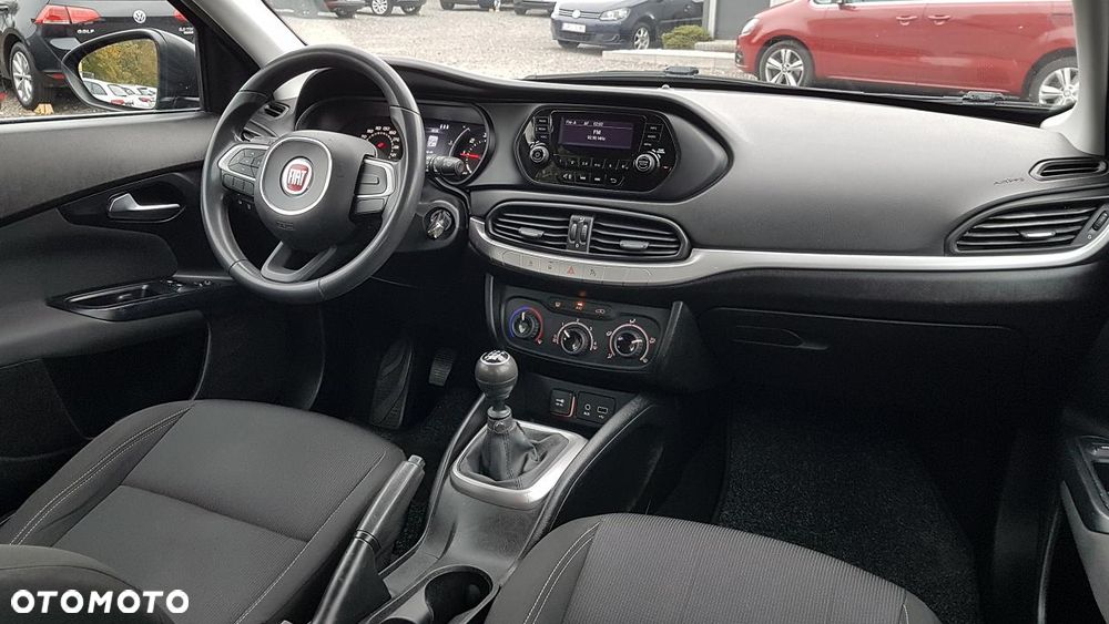 Fiat Tipo 1.4 16V More - 17