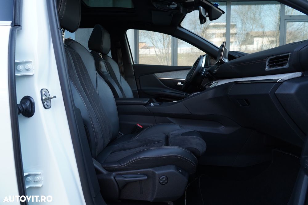 Peugeot 3008 PHEV EAT8 GT Pack - 28