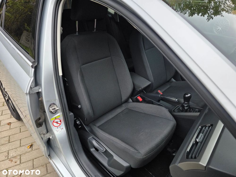 Volkswagen Polo 1.0 TSI Comfortline - 15