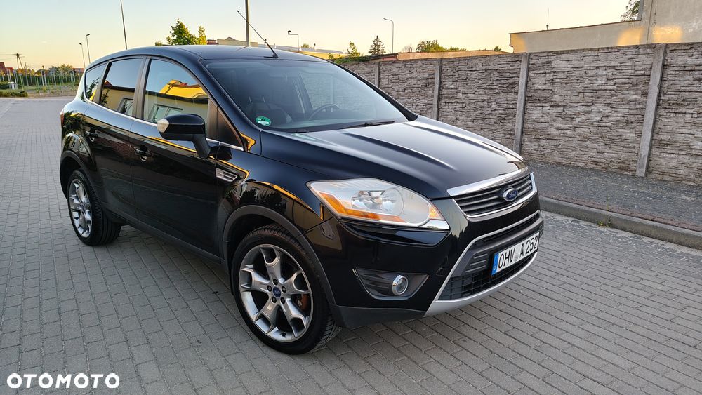 Ford Kuga 2.0 TDCi 2x4 Titanium - 2