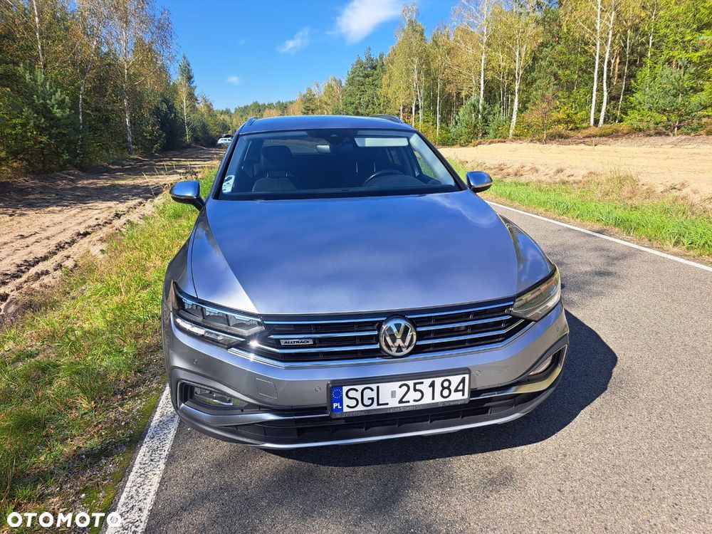 Volkswagen Passat Alltrack - 1