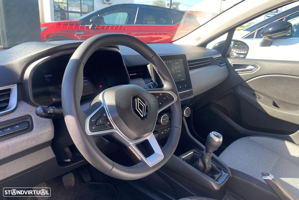 Renault Clio 1.0 TCe Evolution - 4