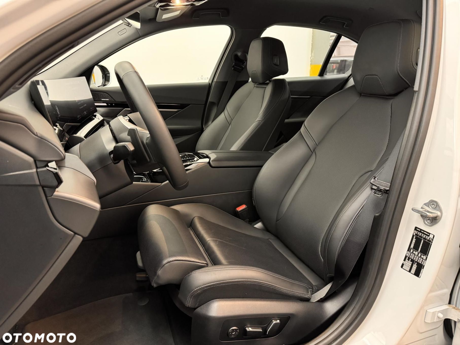 BMW Seria 5 - 12