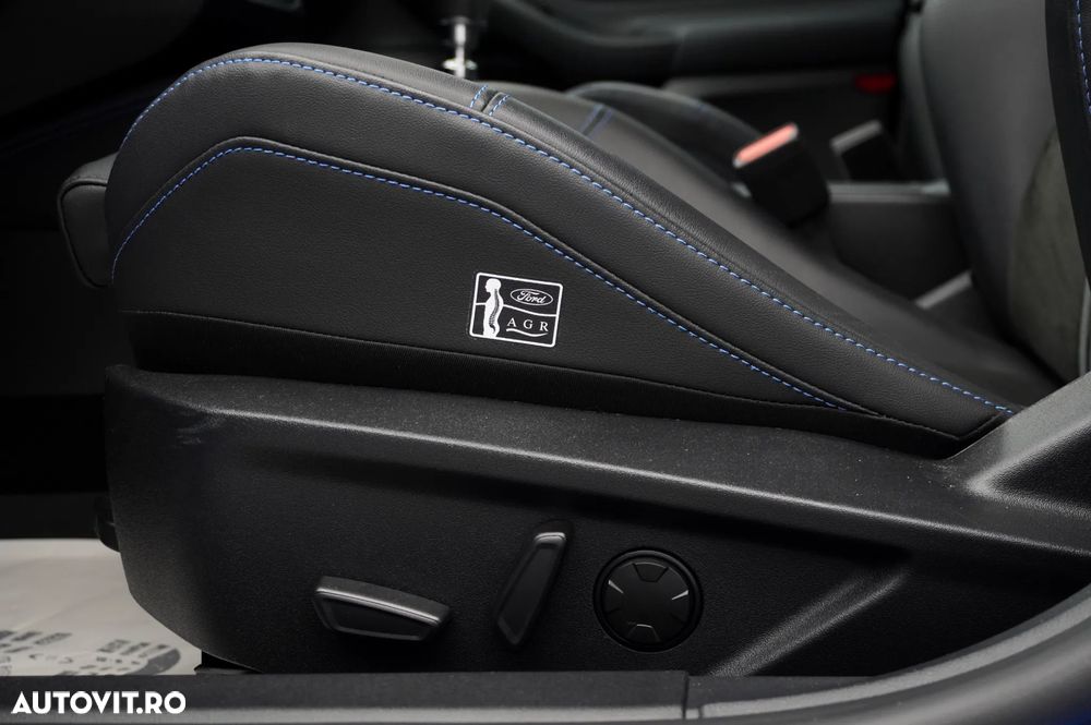 Ford Focus 2.3 EcoBoost S&S ST - 19