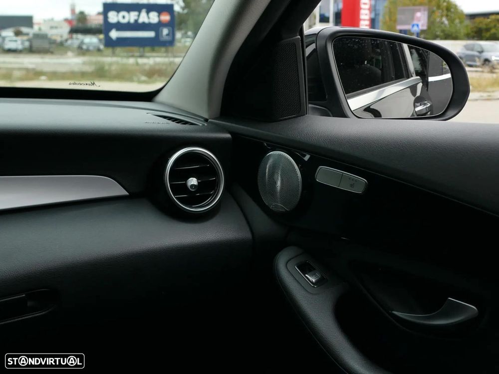 Mercedes-Benz C 300 de Avantgarde - 35