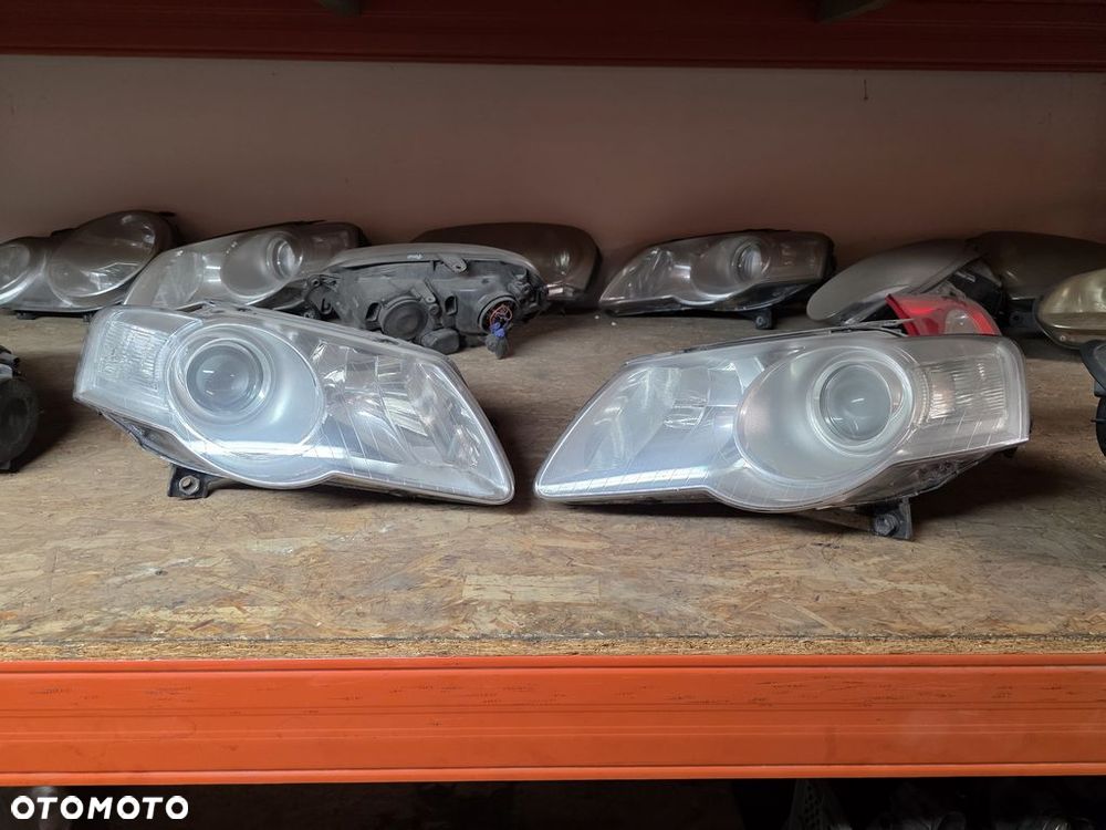 VOLKSWAGEN PASSAT B6 LAMPA PRZEDNIA LEWA+PRAWA  ANGLIK 3C0941005 3C0941006 - 1