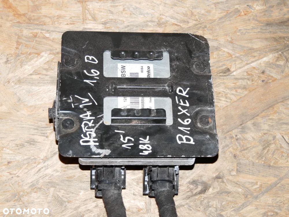 STEROWNIK SILNIKA KOMPUTER OPEL ASTRA IV 1.6 B16XER 15' 12642927 - 2