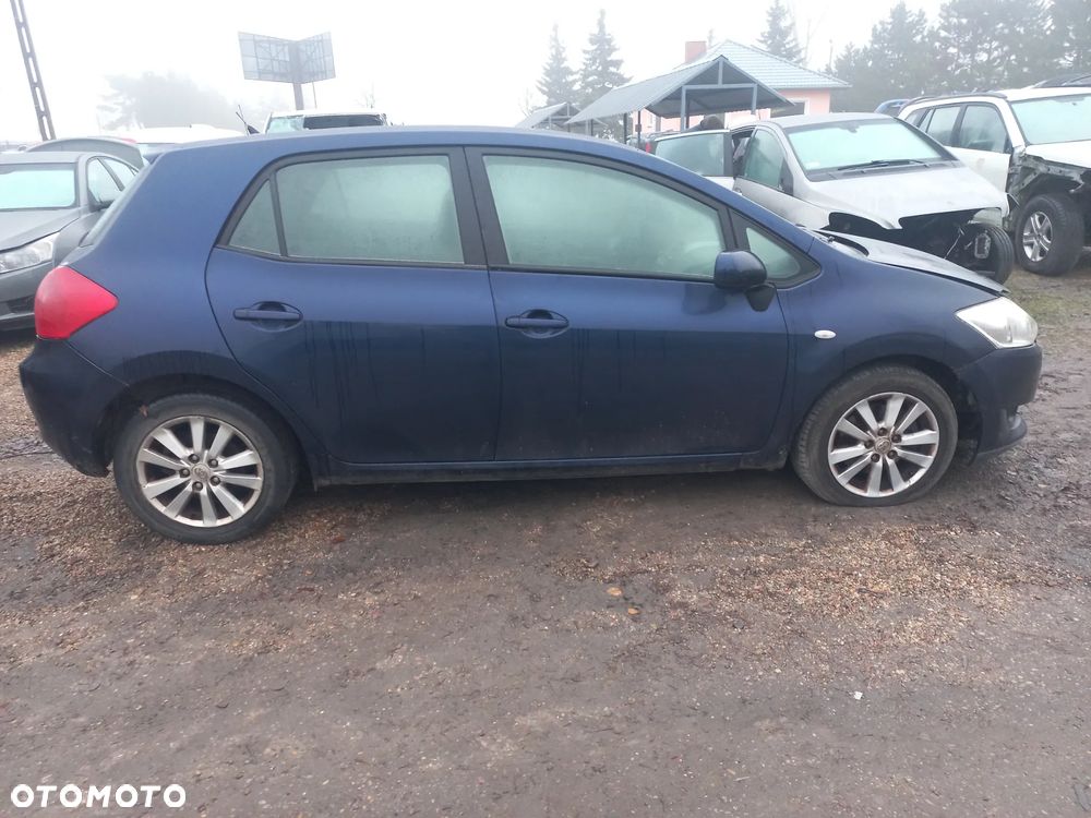 Toyota Auris 2.0 D4D 07r 8S6 wszystkie części - 3