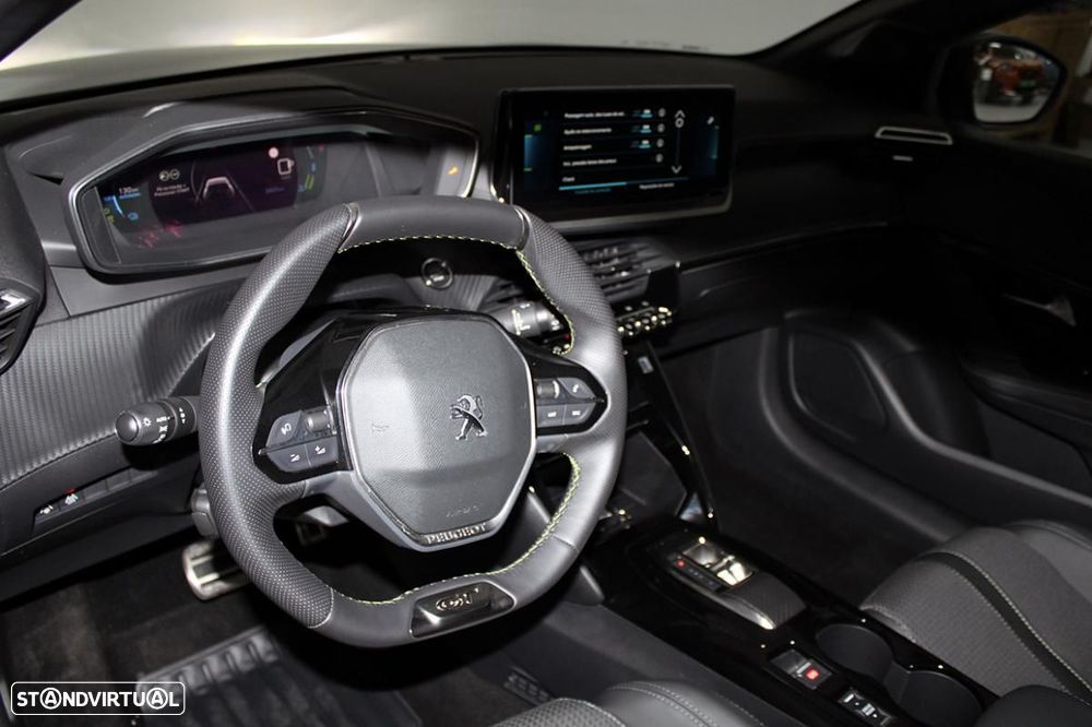 Peugeot e-208 50 kWh GT Line - 11