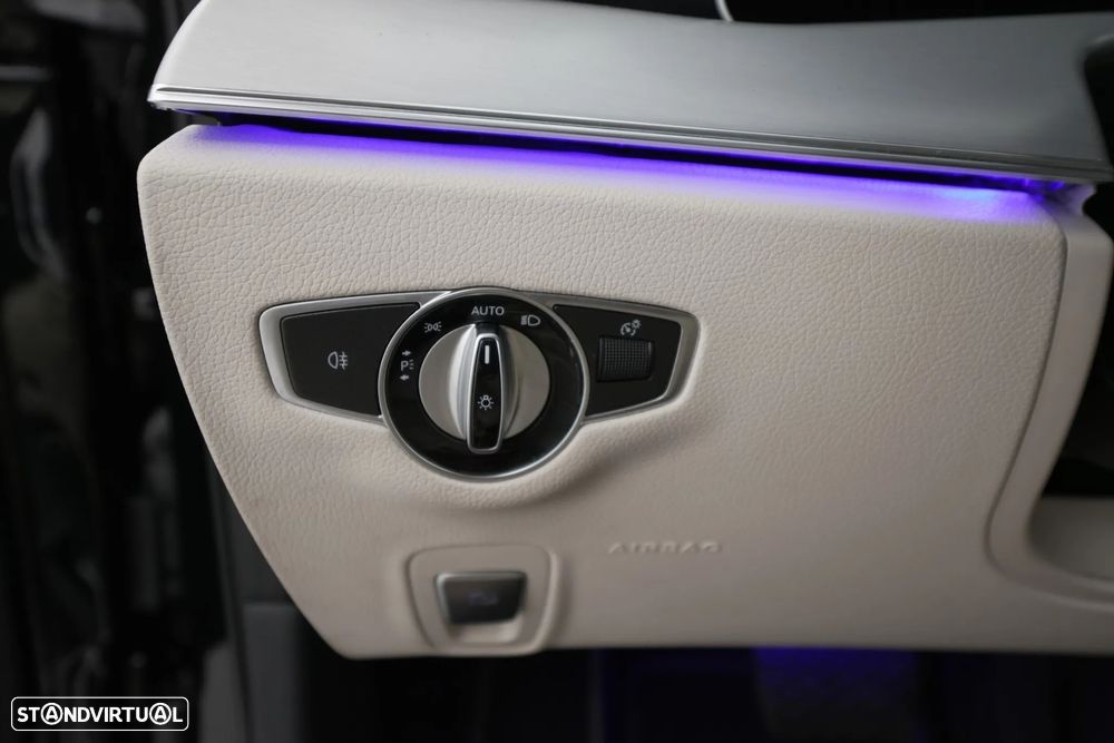 Mercedes-Benz E 300 de Avantgarde - 20