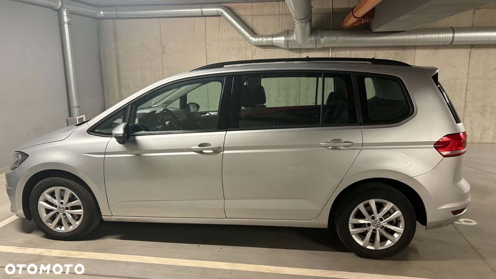 Volkswagen Touran 1.4 TSI BMT Comfortline DSG - 2