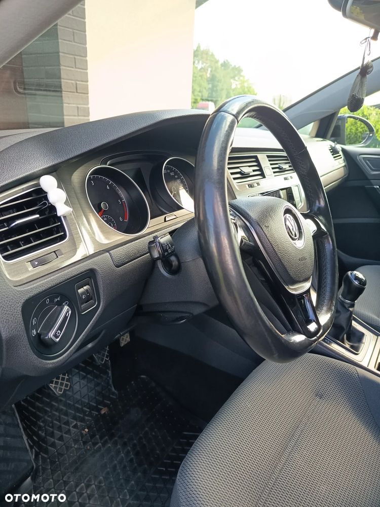 Volkswagen Golf 1.6 TDI Comfortline - 7