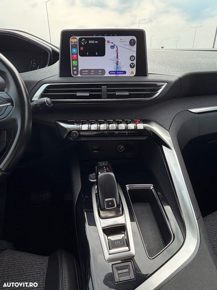 Peugeot 3008 1.6 BlueHDI S&S EAT6 Allure - 9