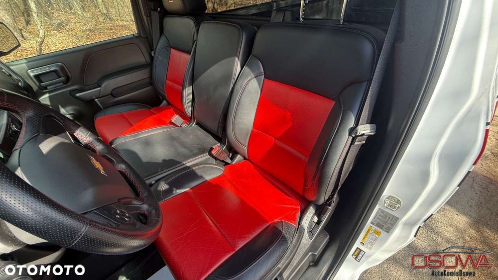 Chevrolet Silverado - 14