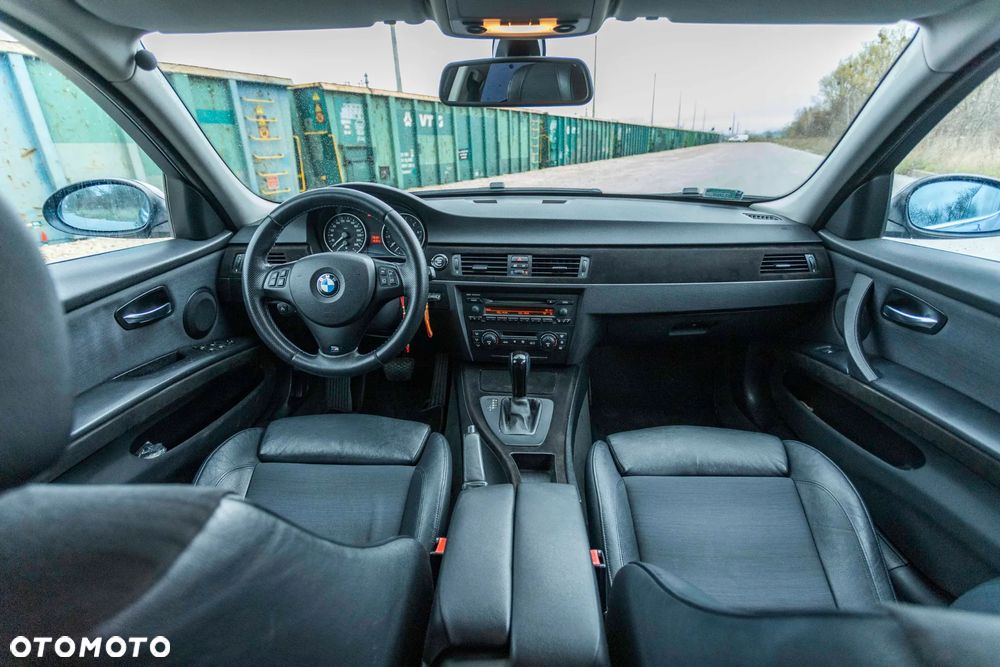 BMW Seria 3 - 16