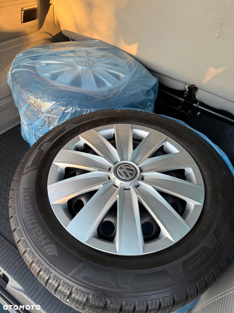 Volkswagen Caravelle - 15