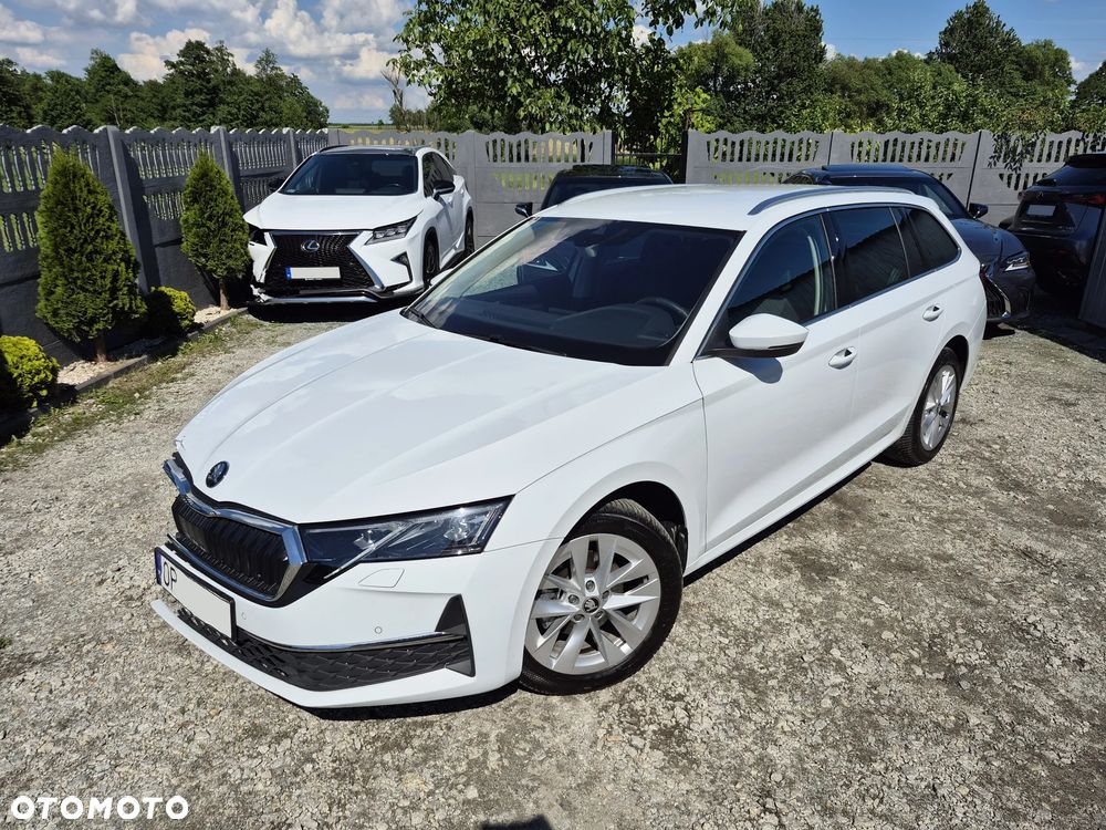 Skoda Octavia 2.0 TDI Edition 130 Selection DSG - 1