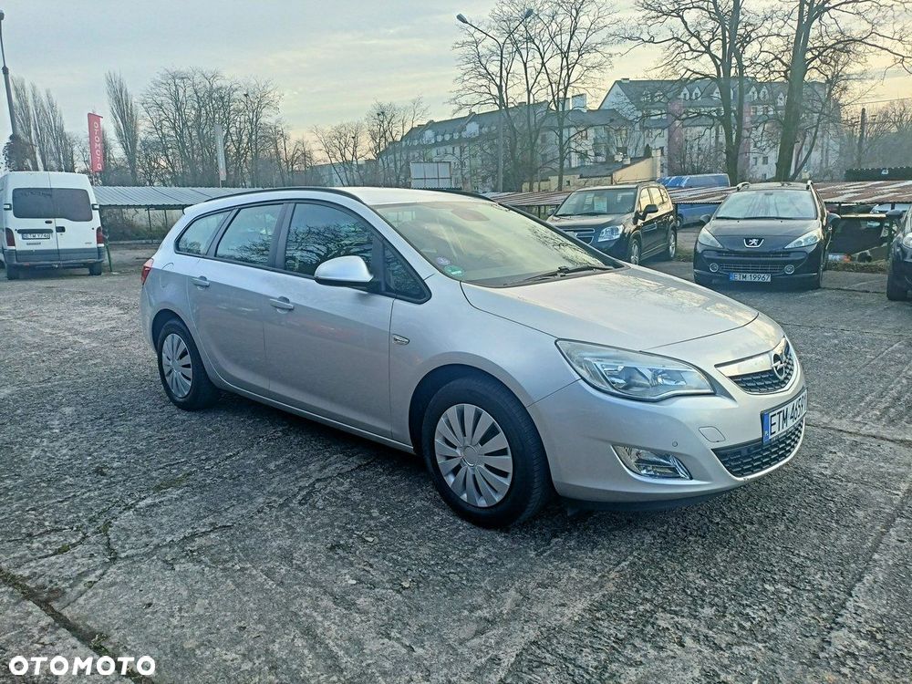 Opel Astra 1.4 ecoFLEX - 7