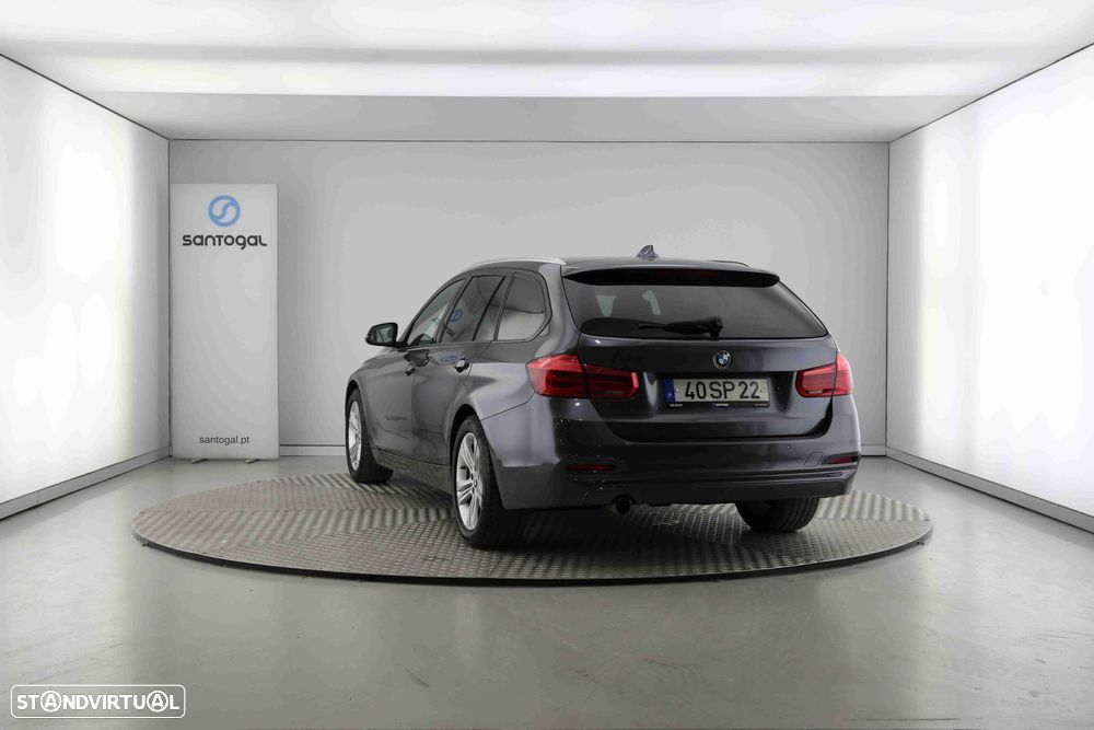 BMW 318 d Touring Line Sport Auto - 4
