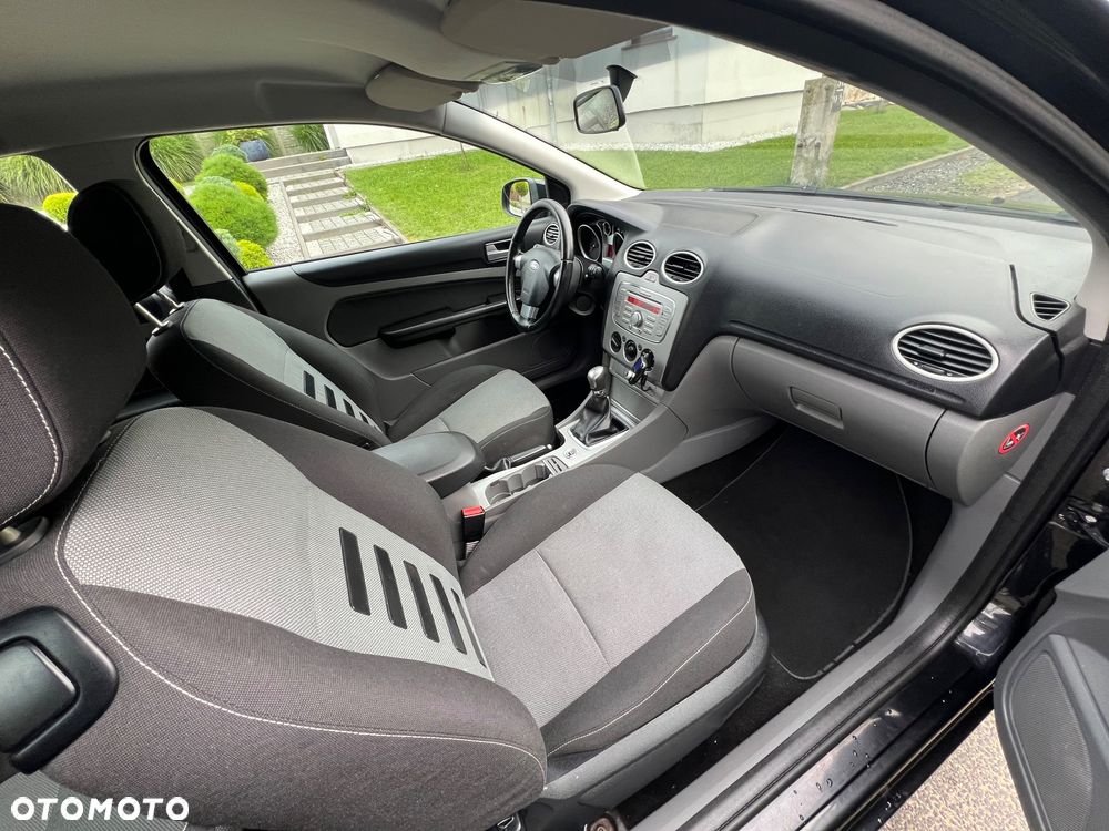 Ford Focus 1.6 16V Viva I - 20