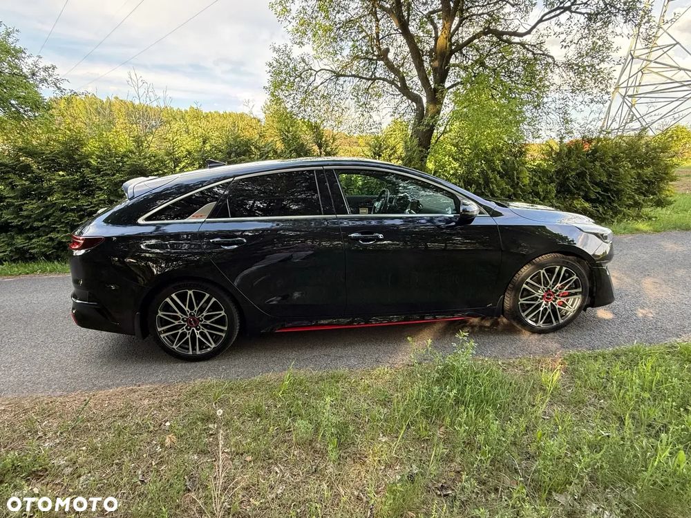 Kia ProCeed - 4