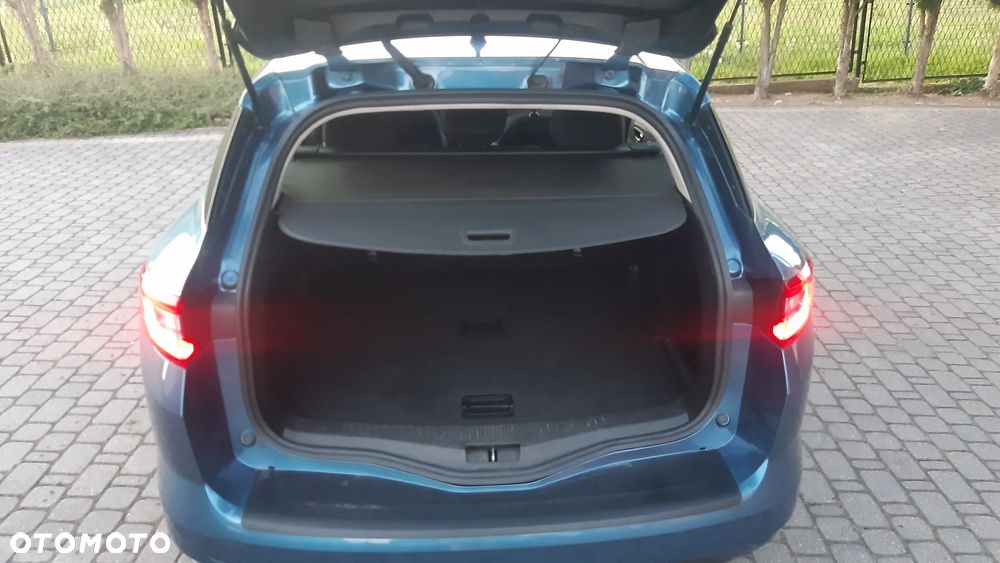 Renault Megane 1.2 Energy TCe Life - 26