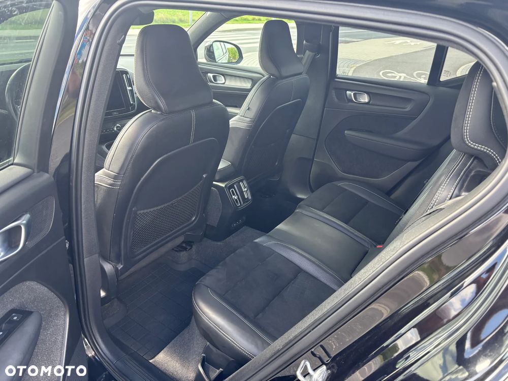 Volvo XC 40 - 14
