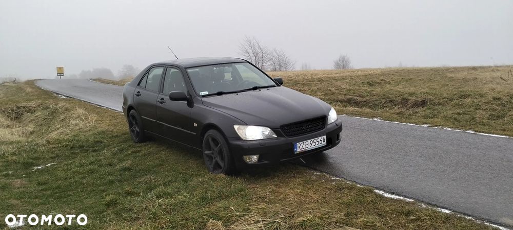 Lexus IS 300 Prestige - 11
