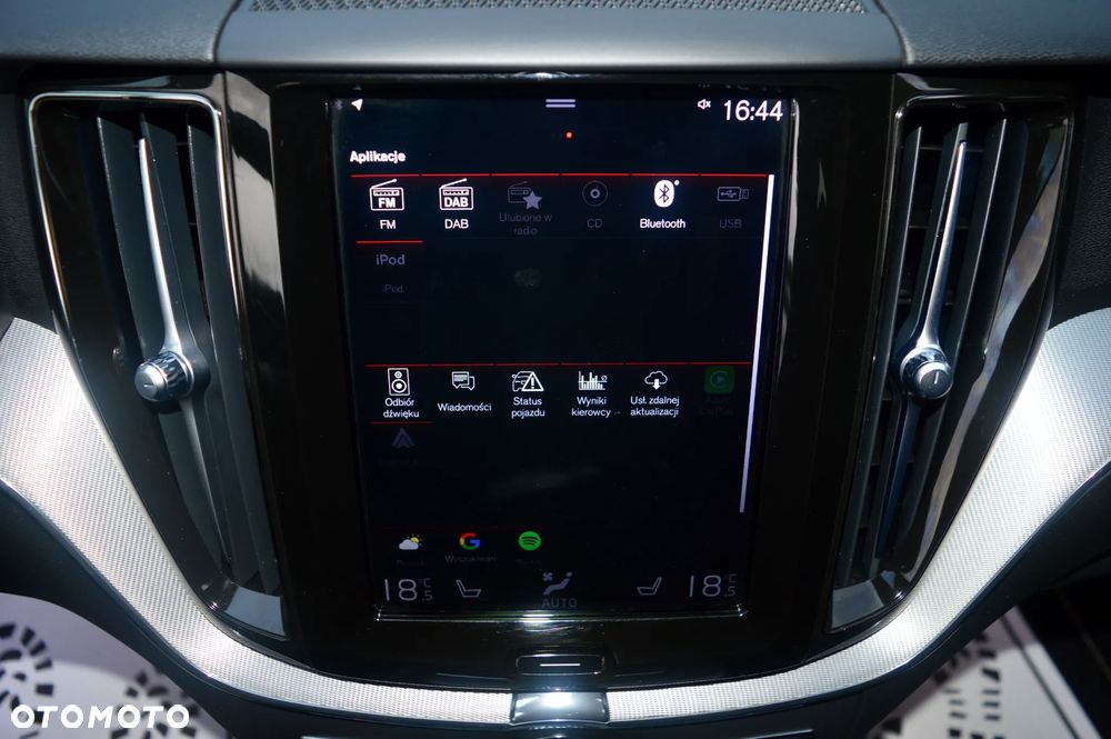 Volvo XC 60 B4 D Geartronic RDesign - 31