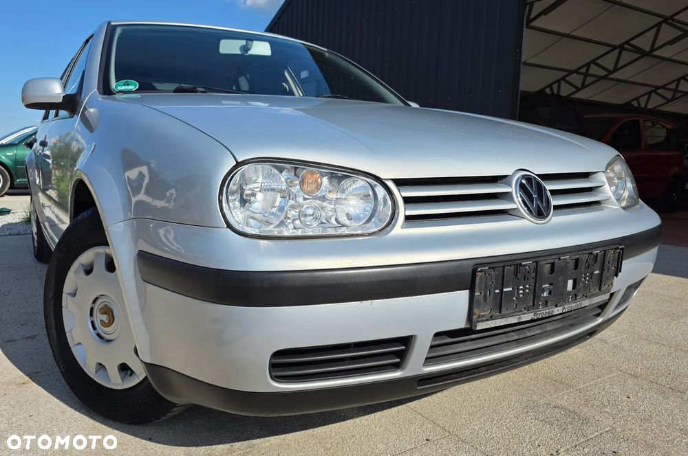 Volkswagen Golf 1.4 Comfortline - 1