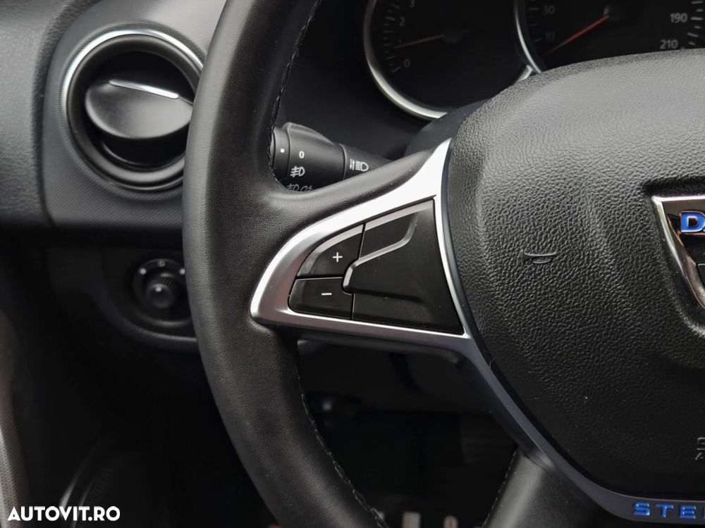 Dacia Sandero Stepway Blue dCi 95 Prestige - 16