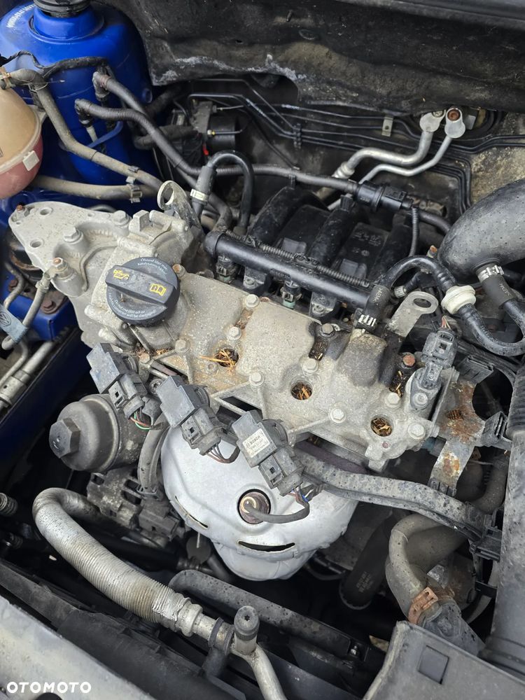 Silnik vw 1.2  6v o kodzie CHF - 1