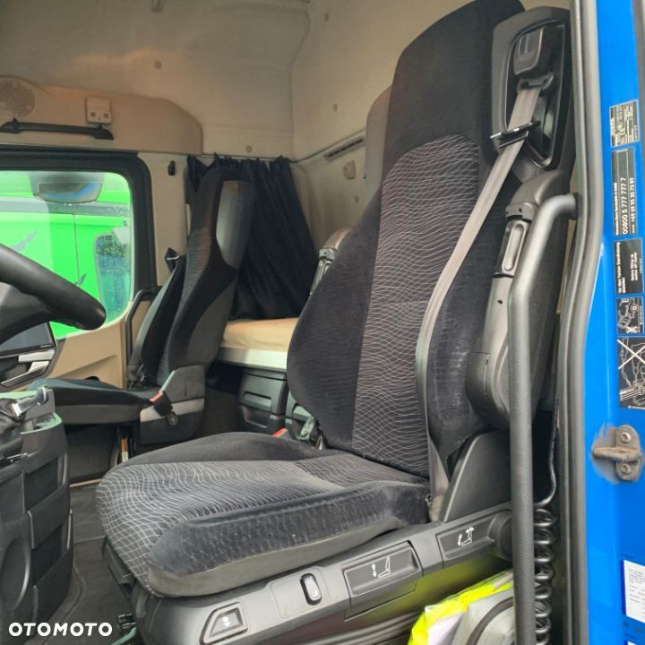 Fotel kierowcy Mercedes Actros MP4 - 1