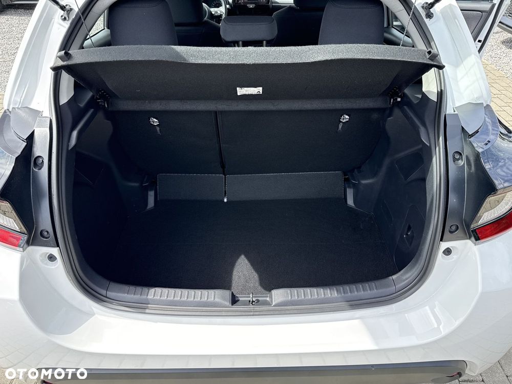 Toyota Yaris Hybrid 1.5 Comfort - 23