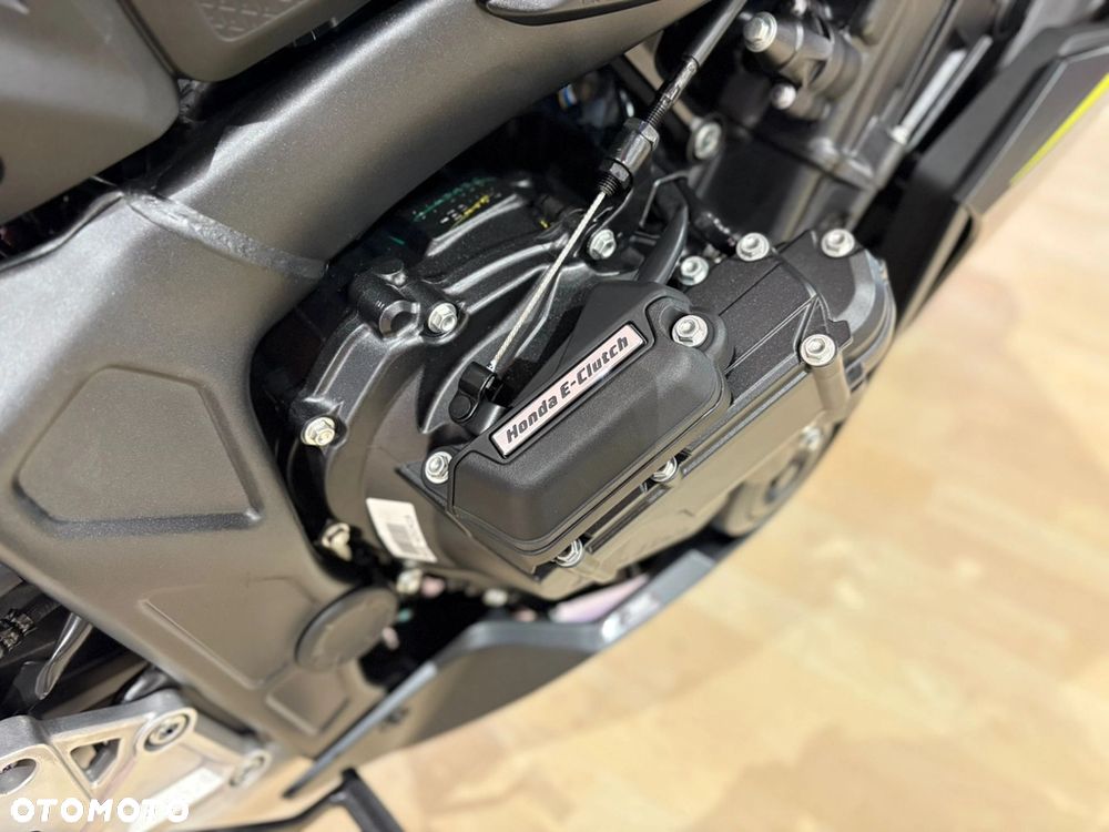 Honda CBR - 11